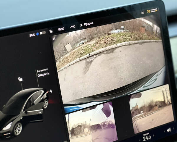 Черный Тесла Модель 3, объемом двигателя 0 л и пробегом 125 тыс. км за 15999 $, фото 13 на Automoto.ua