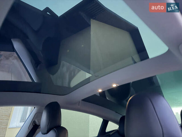 Черный Тесла Модель 3, объемом двигателя 0 л и пробегом 124 тыс. км за 20500 $, фото 17 на Automoto.ua