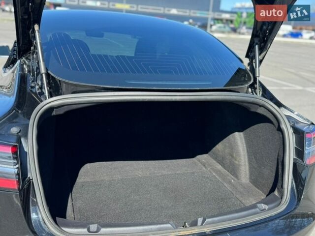 Чорний Тесла Модель 3, об'ємом двигуна 0 л та пробігом 216 тис. км за 12000 $, фото 7 на Automoto.ua