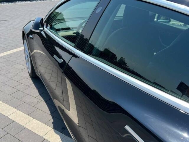 Чорний Тесла Модель 3, об'ємом двигуна 0 л та пробігом 57 тис. км за 37500 $, фото 29 на Automoto.ua