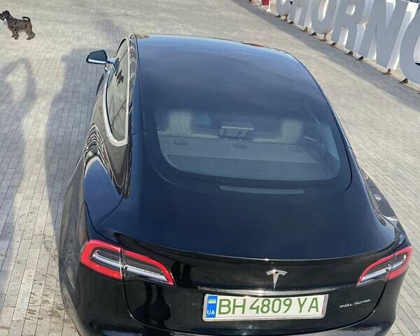 Чорний Тесла Модель 3, об'ємом двигуна 0 л та пробігом 61 тис. км за 24800 $, фото 14 на Automoto.ua
