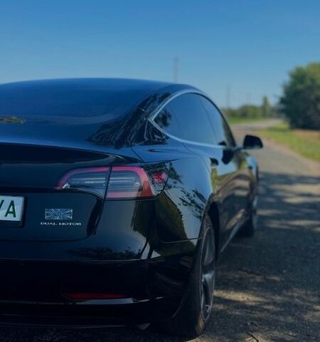 Черный Тесла Модель 3, объемом двигателя 0 л и пробегом 45 тыс. км за 18000 $, фото 5 на Automoto.ua