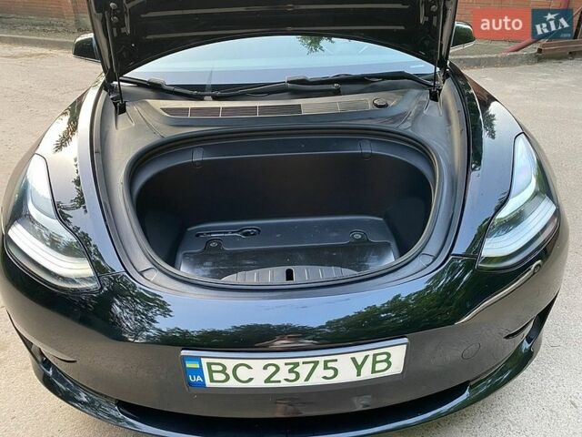 Черный Тесла Модель 3, объемом двигателя 0 л и пробегом 125 тыс. км за 16300 $, фото 6 на Automoto.ua