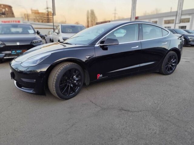 Черный Тесла Модель 3, объемом двигателя 0 л и пробегом 152 тыс. км за 18999 $, фото 5 на Automoto.ua