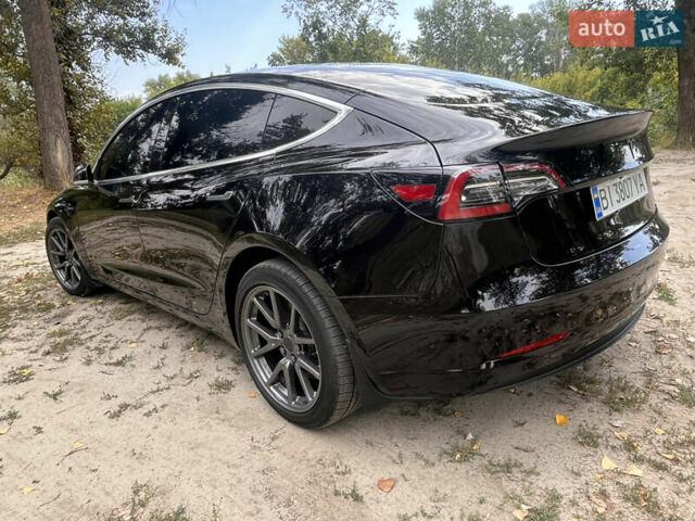 Чорний Тесла Модель 3, об'ємом двигуна 0 л та пробігом 157 тис. км за 18500 $, фото 15 на Automoto.ua
