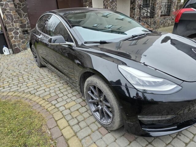 Чорний Тесла Модель 3, об'ємом двигуна 0 л та пробігом 140 тис. км за 345 $, фото 1 на Automoto.ua
