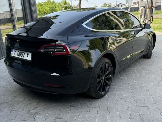Черный Тесла Модель 3, объемом двигателя 0 л и пробегом 98 тыс. км за 22000 $, фото 3 на Automoto.ua