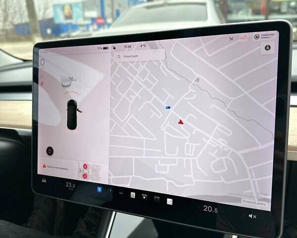 Черный Тесла Модель 3, объемом двигателя 0 л и пробегом 209 тыс. км за 18000 $, фото 142 на Automoto.ua