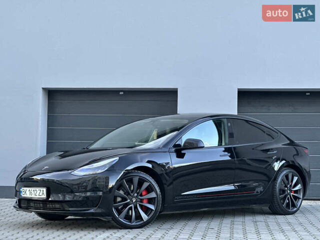 Черный Тесла Модель 3, объемом двигателя 0 л и пробегом 121 тыс. км за 19400 $, фото 25 на Automoto.ua