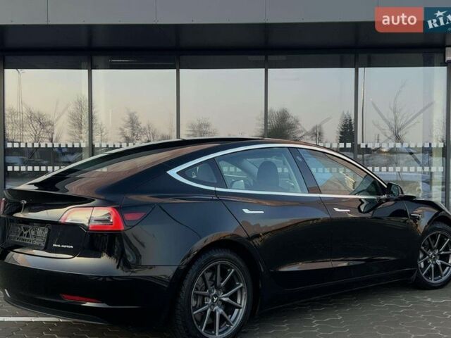 Чорний Тесла Модель 3, об'ємом двигуна 0 л та пробігом 128 тис. км за 19000 $, фото 3 на Automoto.ua