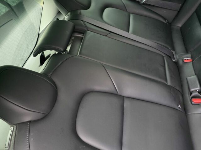 Черный Тесла Модель 3, объемом двигателя 0 л и пробегом 130 тыс. км за 303 $, фото 12 на Automoto.ua