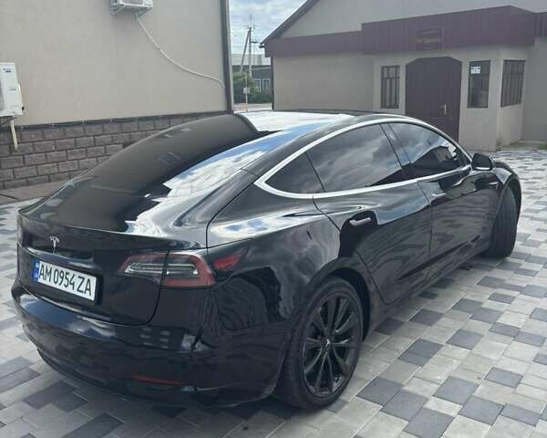 Черный Тесла Модель 3, объемом двигателя 0 л и пробегом 98 тыс. км за 15850 $, фото 13 на Automoto.ua