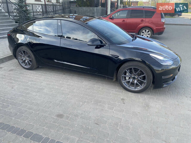 Тесла Модель 3 2019 у Львові на Automoto.ua Чорний Тесла Модель 3, об'ємом двигуна 0 л та пробігом 107 тис. км за 23900 $, фото 5 на Automoto.ua