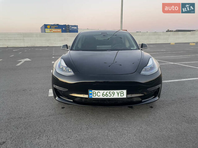 Черный Тесла Модель 3, объемом двигателя 0 л и пробегом 61 тыс. км за 14800 $, фото 1 на Automoto.ua