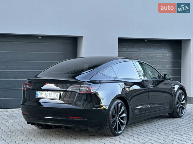 Черный Тесла Модель 3, объемом двигателя 0 л и пробегом 121 тыс. км за 19400 $, фото 3 на Automoto.ua