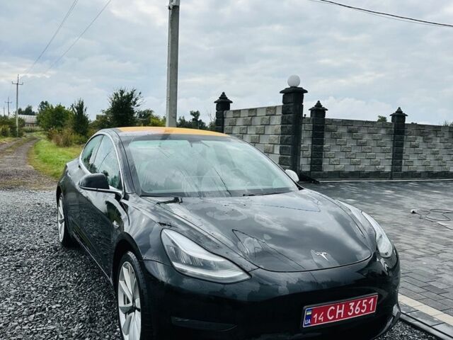 Чорний Тесла Модель 3, об'ємом двигуна 0 л та пробігом 156 тис. км за 16500 $, фото 1 на Automoto.ua