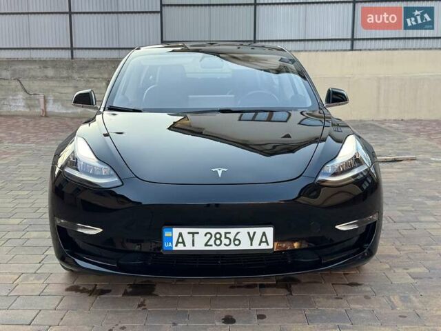 Черный Тесла Модель 3, объемом двигателя 0 л и пробегом 106 тыс. км за 15800 $, фото 1 на Automoto.ua