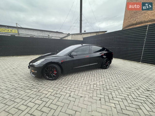 Чорний Тесла Модель 3, об'ємом двигуна 0 л та пробігом 95 тис. км за 22500 $, фото 3 на Automoto.ua