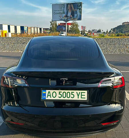 Черный Тесла Модель 3, объемом двигателя 0 л и пробегом 90 тыс. км за 19000 $, фото 1 на Automoto.ua