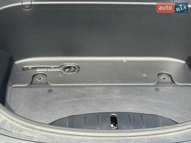 Чорний Тесла Модель 3, об'ємом двигуна 0 л та пробігом 77 тис. км за 14999 $, фото 10 на Automoto.ua