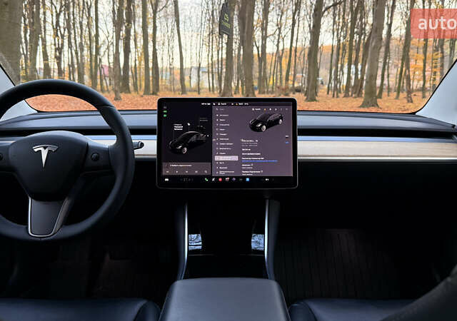 Черный Тесла Модель 3, объемом двигателя 0 л и пробегом 120 тыс. км за 18999 $, фото 11 на Automoto.ua