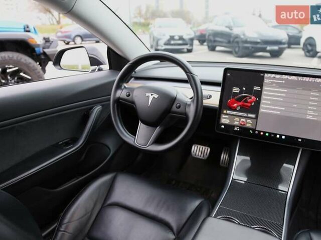 Черный Тесла Модель 3, объемом двигателя 0 л и пробегом 159 тыс. км за 17000 $, фото 14 на Automoto.ua