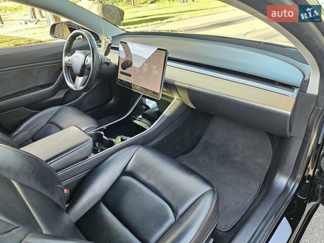 Чорний Тесла Модель 3, об'ємом двигуна 0 л та пробігом 147 тис. км за 16750 $, фото 30 на Automoto.ua