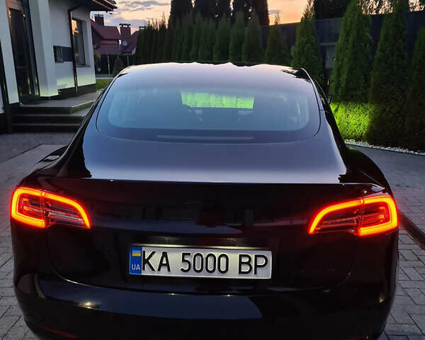 Чорний Тесла Модель 3, об'ємом двигуна 0 л та пробігом 126 тис. км за 16900 $, фото 4 на Automoto.ua