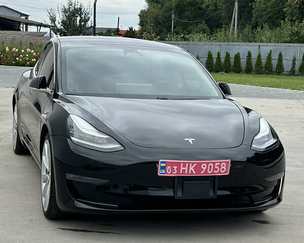 Чорний Тесла Модель 3, об'ємом двигуна 0 л та пробігом 178 тис. км за 16899 $, фото 16 на Automoto.ua
