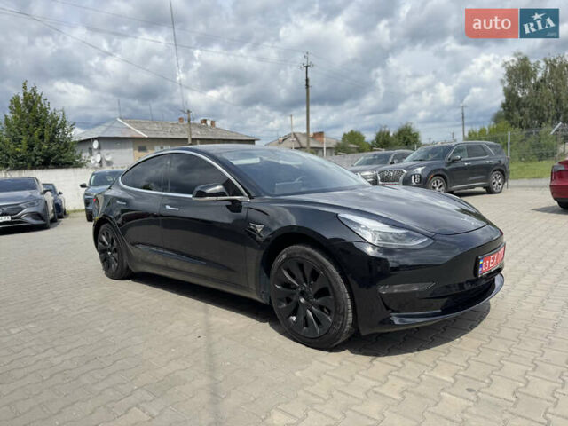 Черный Тесла Модель 3, объемом двигателя 0 л и пробегом 80 тыс. км за 15700 $, фото 1 на Automoto.ua