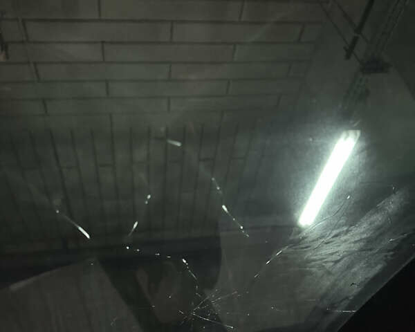 Чорний Тесла Модель 3, об'ємом двигуна 0 л та пробігом 186 тис. км за 17500 $, фото 32 на Automoto.ua