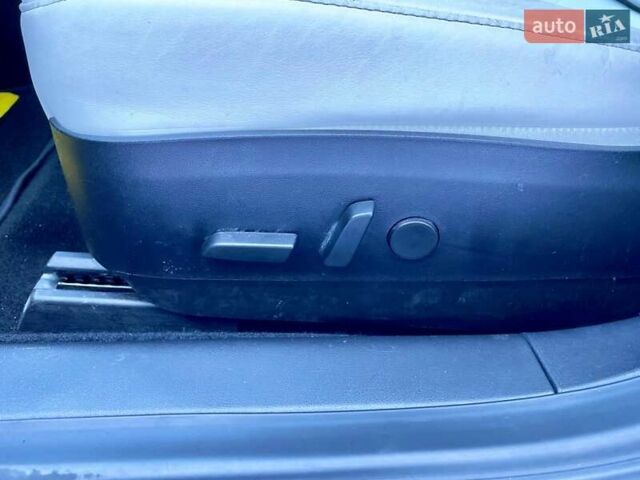 Черный Тесла Модель 3, объемом двигателя 0 л и пробегом 80 тыс. км за 19000 $, фото 34 на Automoto.ua