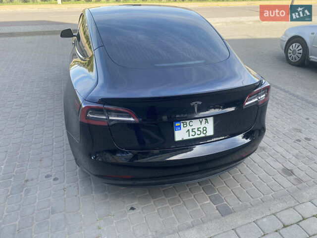 Тесла Модель 3 2019 у Львові на Automoto.ua Чорний Тесла Модель 3, об'ємом двигуна 0 л та пробігом 107 тис. км за 23900 $, фото 16 на Automoto.ua
