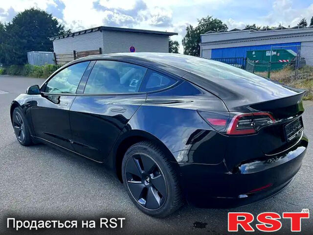 Черный Тесла Модель 3, объемом двигателя 1 л и пробегом 94 тыс. км за 11600 $, фото 5 на Automoto.ua