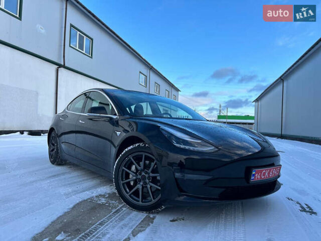 Черный Тесла Модель 3, объемом двигателя 0 л и пробегом 74 тыс. км за 17500 $, фото 1 на Automoto.ua