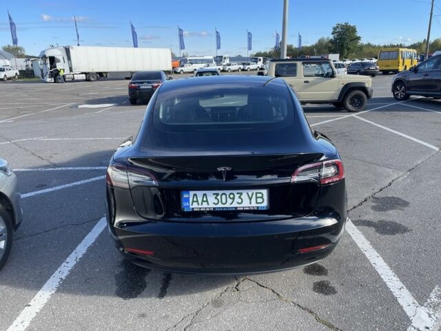 Чорний Тесла Модель 3, об'ємом двигуна 0 л та пробігом 68 тис. км за 16628 $, фото 12 на Automoto.ua