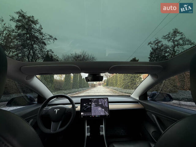Чорний Тесла Модель 3, об'ємом двигуна 0 л та пробігом 100 тис. км за 15500 $, фото 46 на Automoto.ua