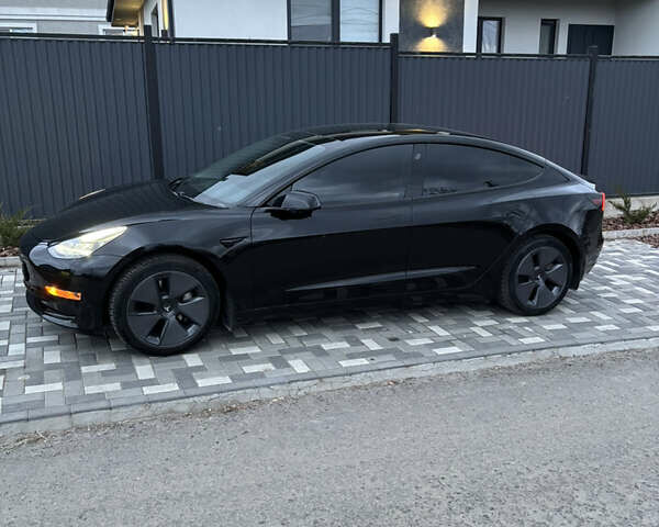 Чорний Тесла Модель 3, об'ємом двигуна 0 л та пробігом 47 тис. км за 17300 $, фото 3 на Automoto.ua