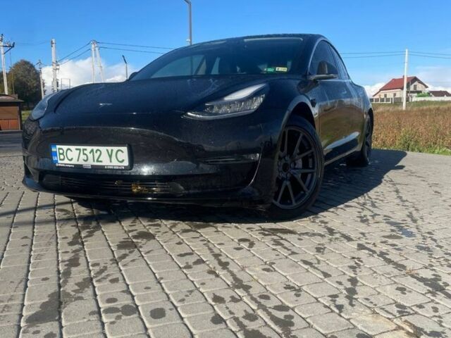 Чорний Тесла Модель 3, об'ємом двигуна 0 л та пробігом 180 тис. км за 17300 $, фото 1 на Automoto.ua