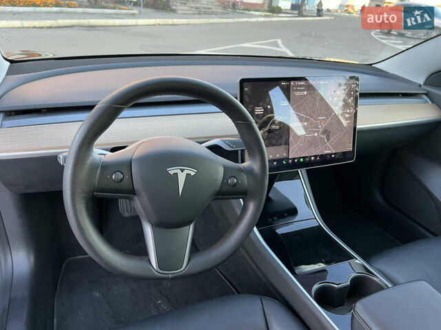Черный Тесла Модель 3, объемом двигателя 0 л и пробегом 150 тыс. км за 18500 $, фото 39 на Automoto.ua