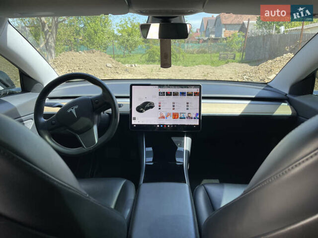 Тесла Модель 3 2020 в Ужгороде на Automoto.ua Черный Тесла Модель 3, объемом двигателя 0 л и пробегом 159 тыс. км за 16400 $, фото 2 на Automoto.ua