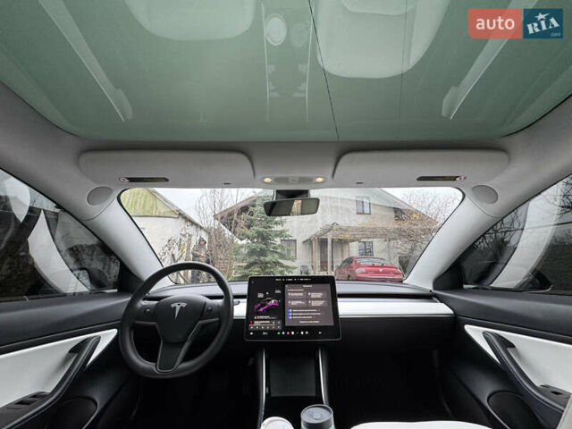 Черный Тесла Модель 3, объемом двигателя 0 л и пробегом 76 тыс. км за 16900 $, фото 10 на Automoto.ua