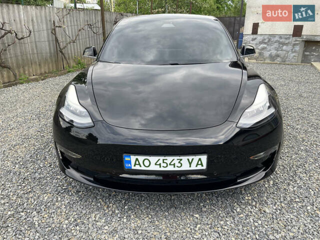 Тесла Модель 3 2020 в Ужгороде на Automoto.ua Черный Тесла Модель 3, объемом двигателя 0 л и пробегом 159 тыс. км за 16400 $, фото 18 на Automoto.ua
