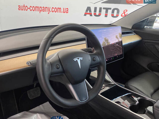 Тесла Модель 3 2020 у Львові на Automoto.ua Чорний Тесла Модель 3, об'ємом двигуна 0 л та пробігом 50 тис. км за 21950 $, фото 6 на Automoto.ua