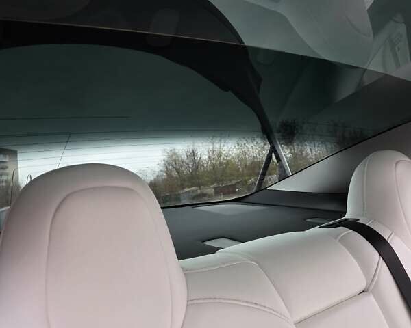 Чорний Тесла Модель 3, об'ємом двигуна 0 л та пробігом 91 тис. км за 21700 $, фото 42 на Automoto.ua