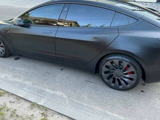 Черный Тесла Модель 3, объемом двигателя 0 л и пробегом 45 тыс. км за 16000 $, фото 2 на Automoto.ua