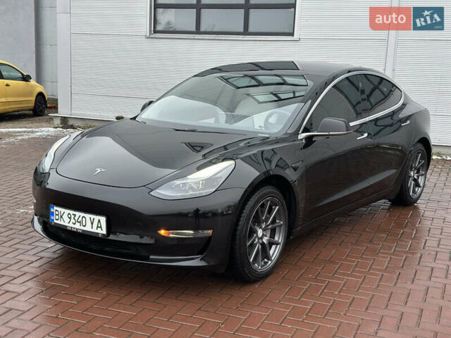 Черный Тесла Модель 3, объемом двигателя 0 л и пробегом 119 тыс. км за 15200 $, фото 2 на Automoto.ua