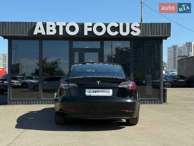 Черный Тесла Модель 3, объемом двигателя 0 л и пробегом 89 тыс. км за 15990 $, фото 5 на Automoto.ua