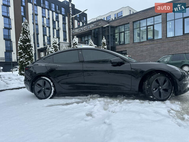 Черный Тесла Модель 3, объемом двигателя 0 л и пробегом 153 тыс. км за 21899 $, фото 5 на Automoto.ua