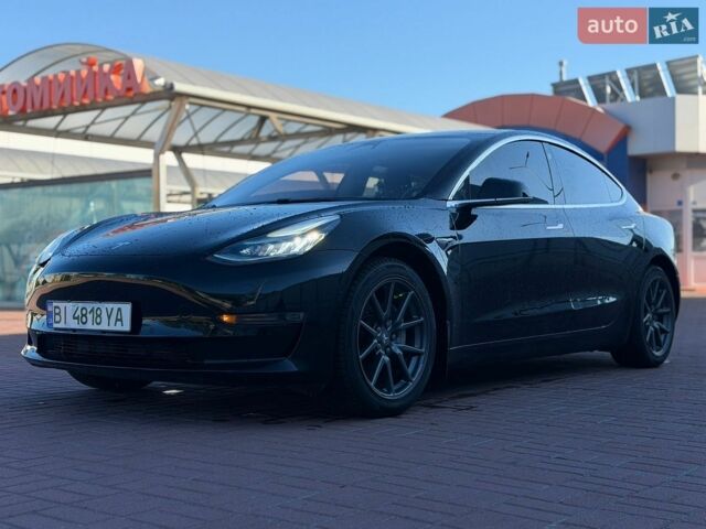 Чорний Тесла Модель 3, об'ємом двигуна 0 л та пробігом 197 тис. км за 16500 $, фото 4 на Automoto.ua